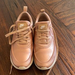 Women’s Nike Air Max Thea - Rose Gold/Pink!